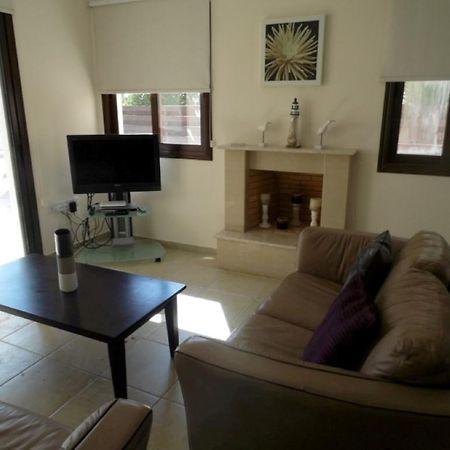 Villa Alexandra Aya Napa Dış mekan fotoğraf